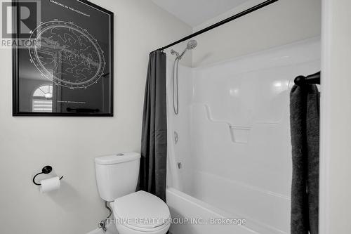 850 Cresthaven Crescent, London, ON - Indoor Photo Showing Bathroom