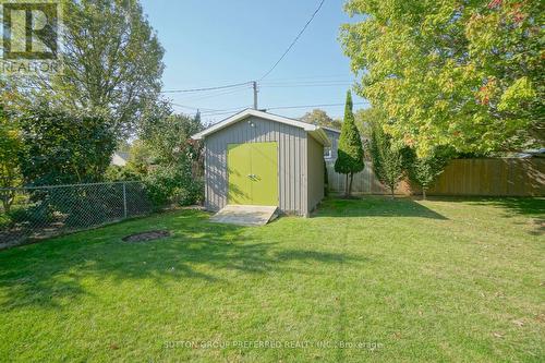 572 Ridgewood Crescent, London, ON - Outdoor With Backyard