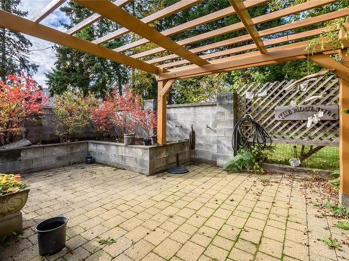 1585 Birch Ave, Comox, BC 