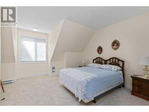 3820 Wetton Road, West Kelowna, BC - Indoor Photo Showing Bedroom