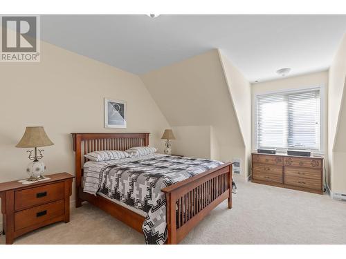 3820 Wetton Road, West Kelowna, BC - Indoor Photo Showing Bedroom