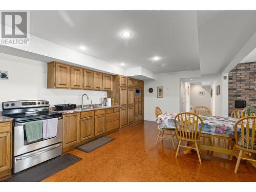 3820 Wetton Road, West Kelowna, BC - Indoor Photo Showing Kitchen With Double Sink