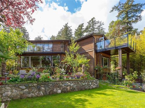 4572 Cordova Bay Rd, Saanich, BC 