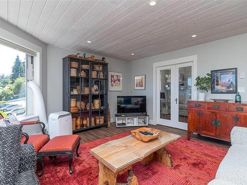 404-9958 Daniel St, Chemainus, BC - Indoor Photo Showing Living Room