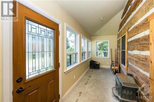 Enclosed front porch - 2091 Scotch Corners Road, Carleton Place, ON 