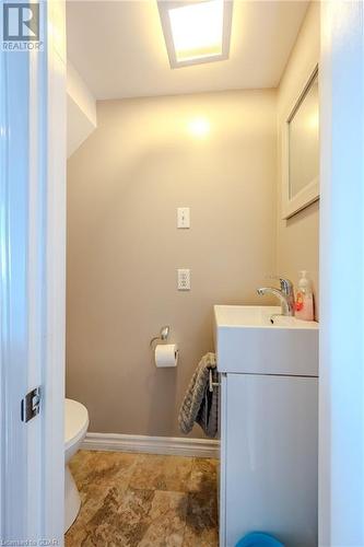 243 Wellington Street, Ingersoll, ON - Indoor Photo Showing Bathroom