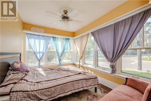 243 Wellington Street, Ingersoll, ON - Indoor Photo Showing Bedroom