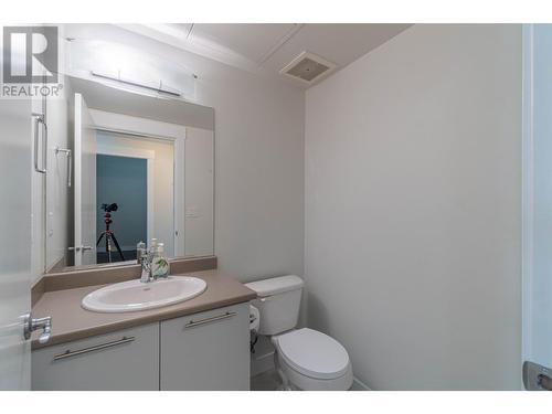 1030 Talasa Way Unit# 2107, Kamloops, BC - Indoor Photo Showing Bathroom