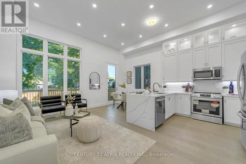 47 Eighth Street, Toronto, ON - Indoor Photo Showing Kitchen