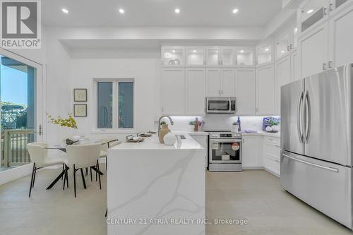 47 Eighth Street, Toronto, ON - Indoor Photo Showing Kitchen With Upgraded Kitchen