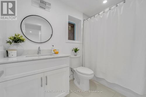 47 Eighth Street, Toronto, ON - Indoor Photo Showing Bathroom