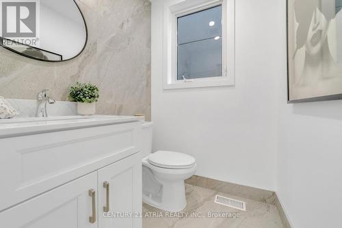 47 Eighth Street, Toronto, ON - Indoor Photo Showing Bathroom