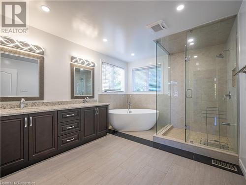 740 Cedar Bend Drive, Waterloo, ON - Indoor Photo Showing Bathroom