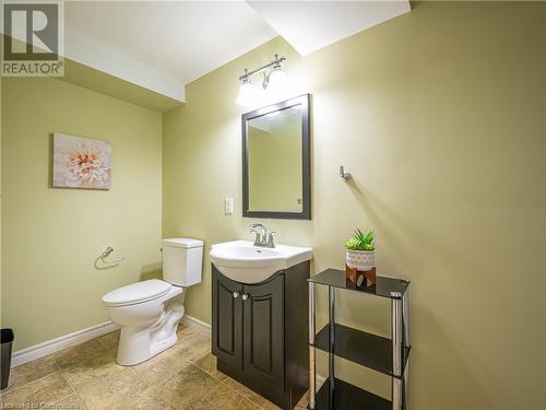 740 Cedar Bend Drive, Waterloo, ON - Indoor Photo Showing Bathroom