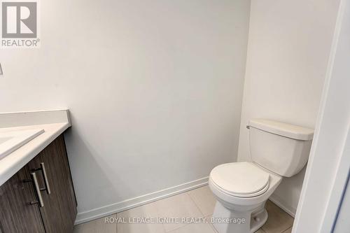 20 Pegler Street, Ajax, ON - Indoor Photo Showing Bathroom