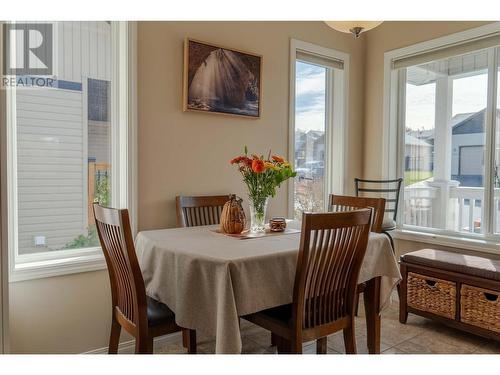 2000 14Th  S Street, Cranbrook, BC - Indoor Photo Showing Dining Room