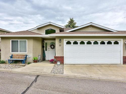 13-2021 Pacific Way, Kamloops, BC - Outdoor