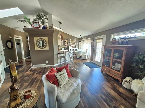 125 Durum Drive, Brandon, MB - Indoor Photo Showing Other Room