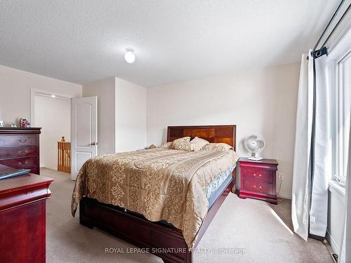 39 Sea Drifter Cres, Brampton, ON - Indoor Photo Showing Bedroom