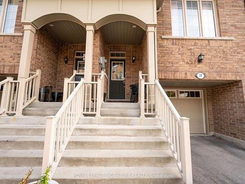 39 Sea Drifter Cres, Brampton, ON - Outdoor With Facade