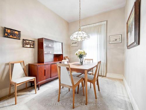 11 Third Avenue, Orangeville, ON - Indoor Photo Showing Living Room