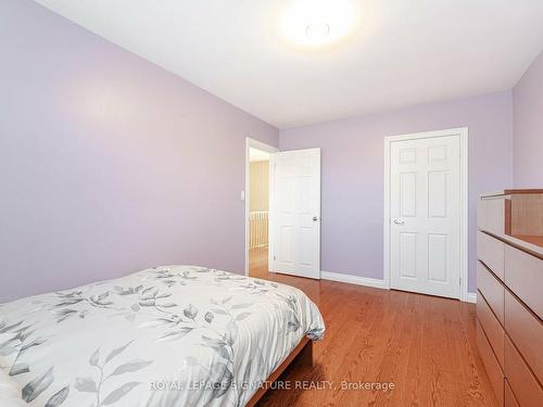 123 Treeview Dr, Toronto, ON - Indoor Photo Showing Bedroom