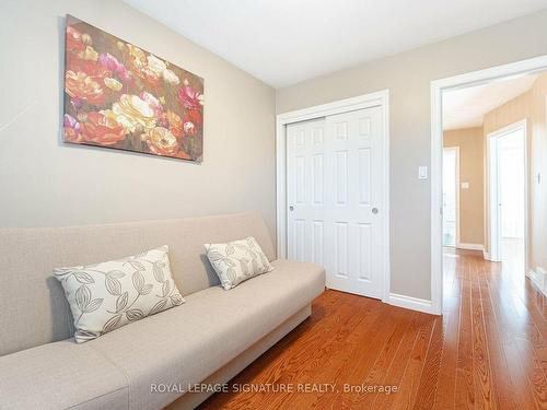 123 Treeview Dr, Toronto, ON - Indoor