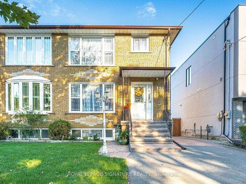 123 Treeview Dr, Toronto, ON - Outdoor