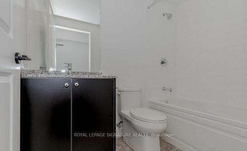 126-2343 Khalsa Gate, Oakville, ON - Indoor Photo Showing Bathroom