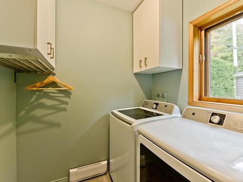 Salle de lavage - 444 Rue Jacob-Nicol, Sherbrooke (Les Nations), QC - Indoor Photo Showing Laundry Room