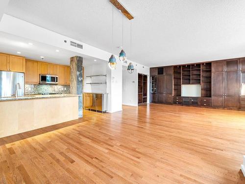 Overall view - 312-210 Ch. Du Golf, Montréal (Verdun/Île-Des-Soeurs), QC - Indoor Photo Showing Kitchen