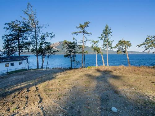 760 Lands End Rd, North Saanich, BC 