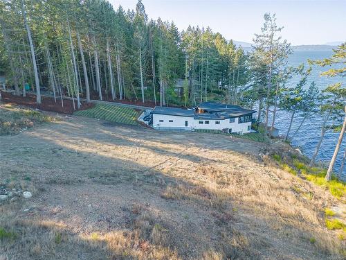 760 Lands End Rd, North Saanich, BC 