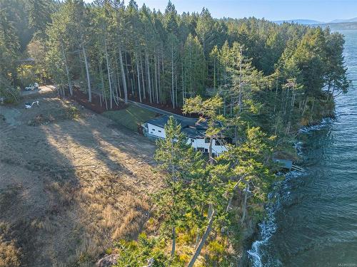 760 Lands End Rd, North Saanich, BC 