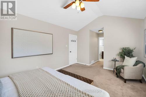 32 Sherwood Street, Orangeville, ON - Indoor Photo Showing Bedroom