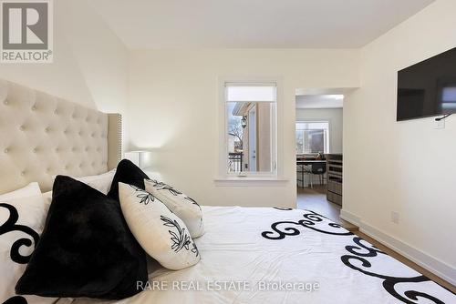 127 Greenlaw Avenue, Toronto, ON - Indoor Photo Showing Bedroom