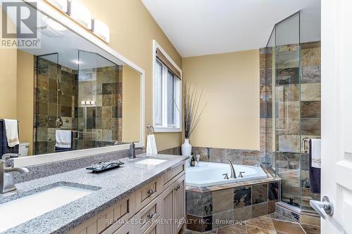 5 Xavier Court, St. Catharines, ON - Indoor Photo Showing Bathroom