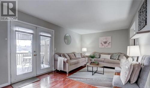 44 - 101 Brookside Street, London, ON - Indoor Photo Showing Living Room