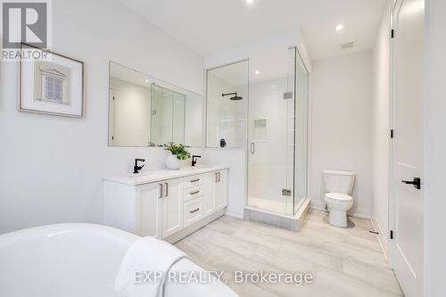 42 Magnolia Avenue, Adjala-Tosorontio, ON - Indoor Photo Showing Bathroom