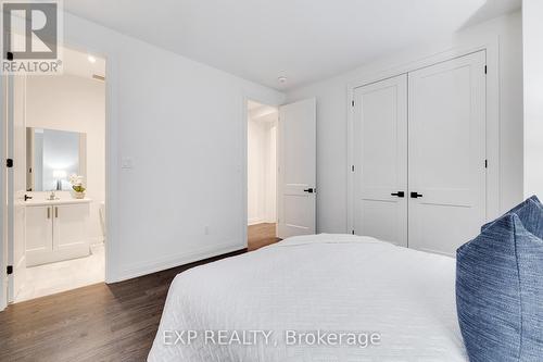 42 Magnolia Avenue, Adjala-Tosorontio, ON - Indoor Photo Showing Bedroom