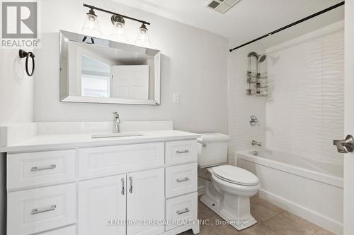 1603 - 67 Caroline Street, Hamilton, ON - Indoor Photo Showing Bathroom