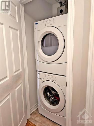 105 Fraser Fields Way Unit#H, Ottawa, ON - Indoor Photo Showing Laundry Room