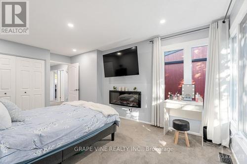 58 - 280 Mcclellan Road, Ottawa, ON - Indoor Photo Showing Bedroom