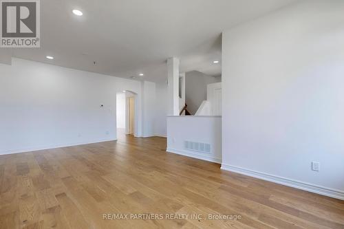 67 Irish Rose Drive, Markham, ON - Indoor Photo Showing Other Room