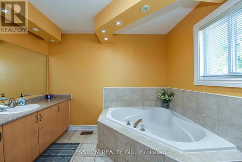 30 Fairhill Avenue, Brampton, ON - Indoor Photo Showing Bathroom