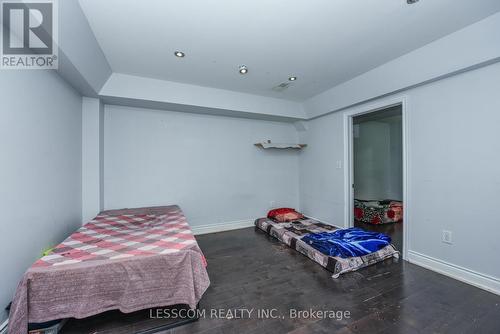 30 Fairhill Avenue, Brampton, ON - Indoor Photo Showing Bedroom