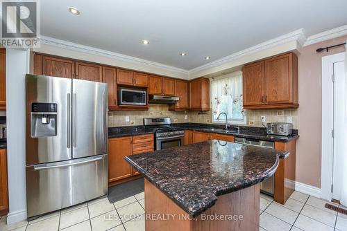 30 Fairhill Avenue, Brampton, ON - Indoor Photo Showing Kitchen With Stainless Steel Kitchen