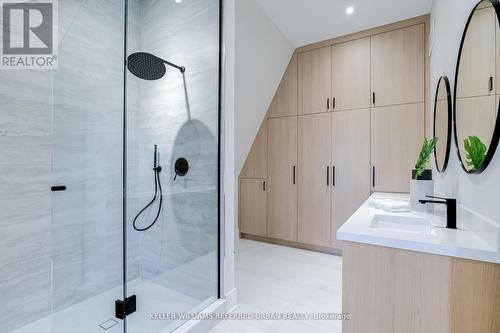 43 Benson Avenue, Mississauga, ON - Indoor Photo Showing Bathroom