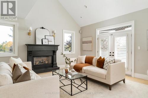 50 Lyonsview Lane, Caledon, ON - Indoor Photo Showing Living Room With Fireplace