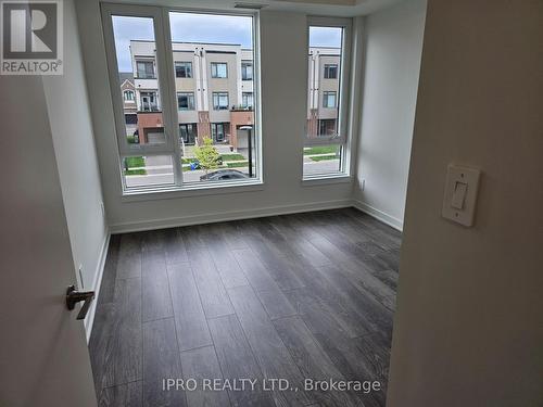 204 - 1440 Clarriage Court, Milton, ON - Indoor Photo Showing Other Room